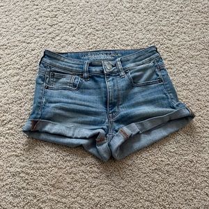 American Eagle light wash jeans worn once!